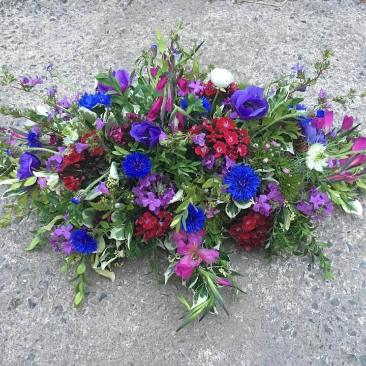 Farewell funeral flowers