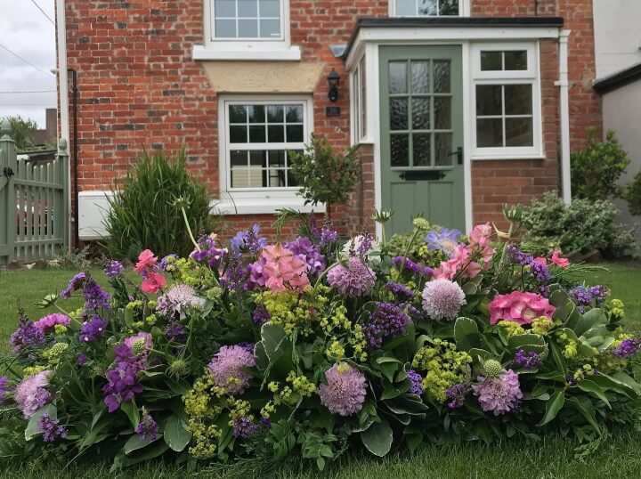 Farewell funeral flowers